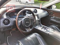 جاكوار XJ